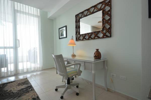 Solarium At Coronado Bay Oceanfront Apartments Playa Coronado Exterior foto